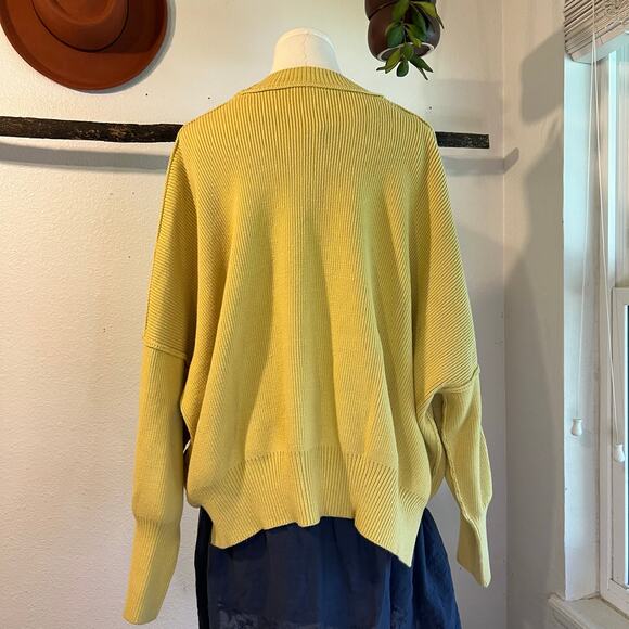 Free People Easy Street Chartreuse Yellow Ribbed Oversized Sweater Size Medium - Picture 3 of 12